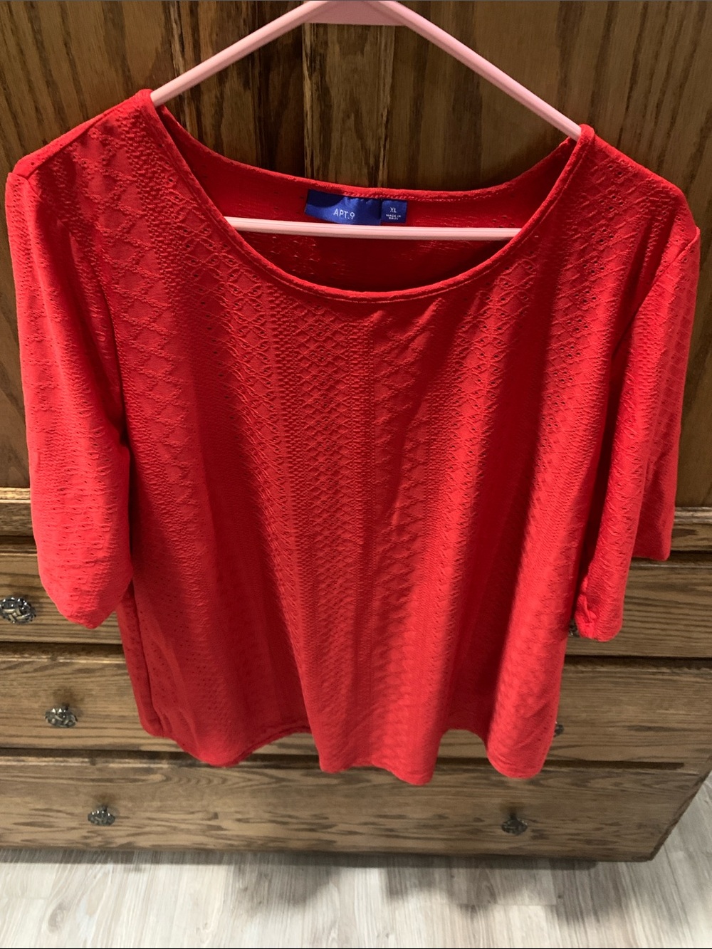 Apt. 9 Women's Bright Red Textured Scoop-Neck Short Sleeve Top